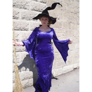 Batty Witch (12/14) - HIRE