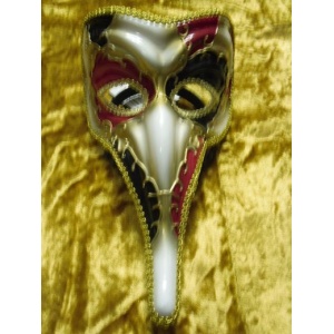 Cream/Red/Black Venician