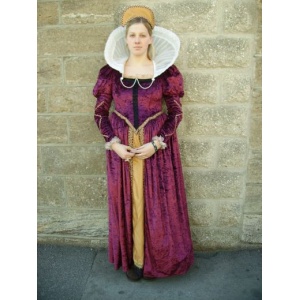Queen Bess (12) - HIRE