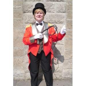 Ring Master (L) - HIRE