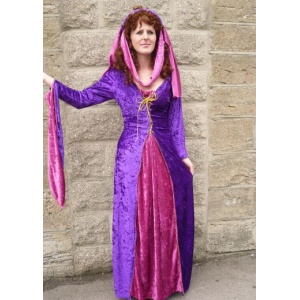 Lady Rhiannon (8) - HIRE