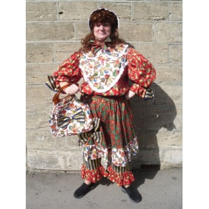 Widow Twankee (M/XL) - Hire