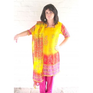 Bright Bollywood (8/12) - HIRE
