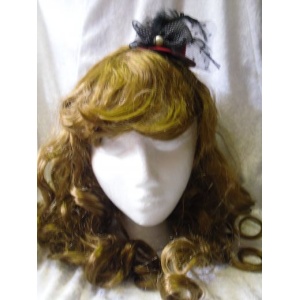 Extra small red fascinator hat