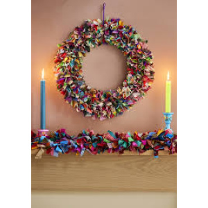 Sari Wreath - Circle